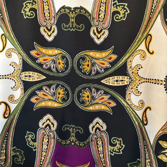 Vince Camuto Elegant Black and Purple Patterned Skirt - Picture 5 of 10